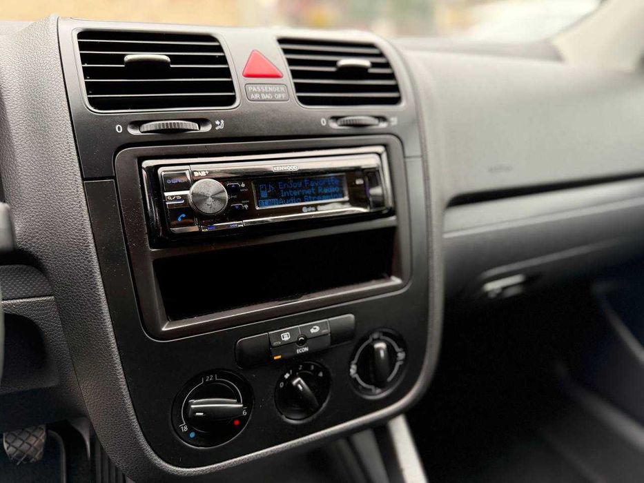 Volkswagen Golf 2005