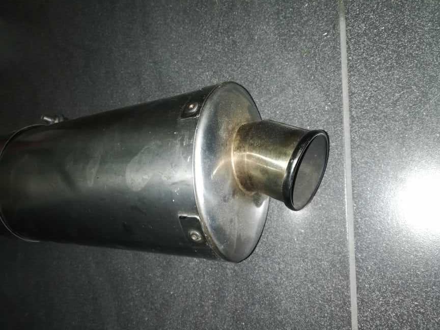 WYDECH AKRAPOVIC / mivv bos dominator yoshimura leo vince