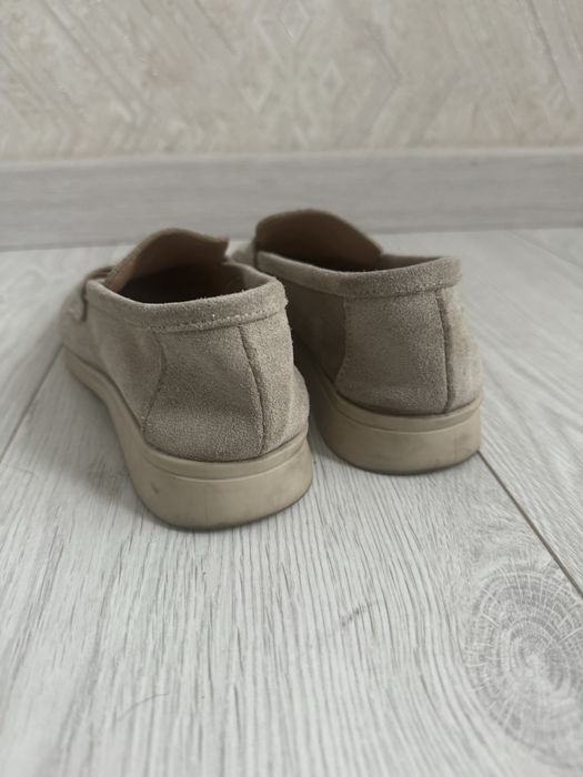 Лоферы, мокасины в стиле бренда