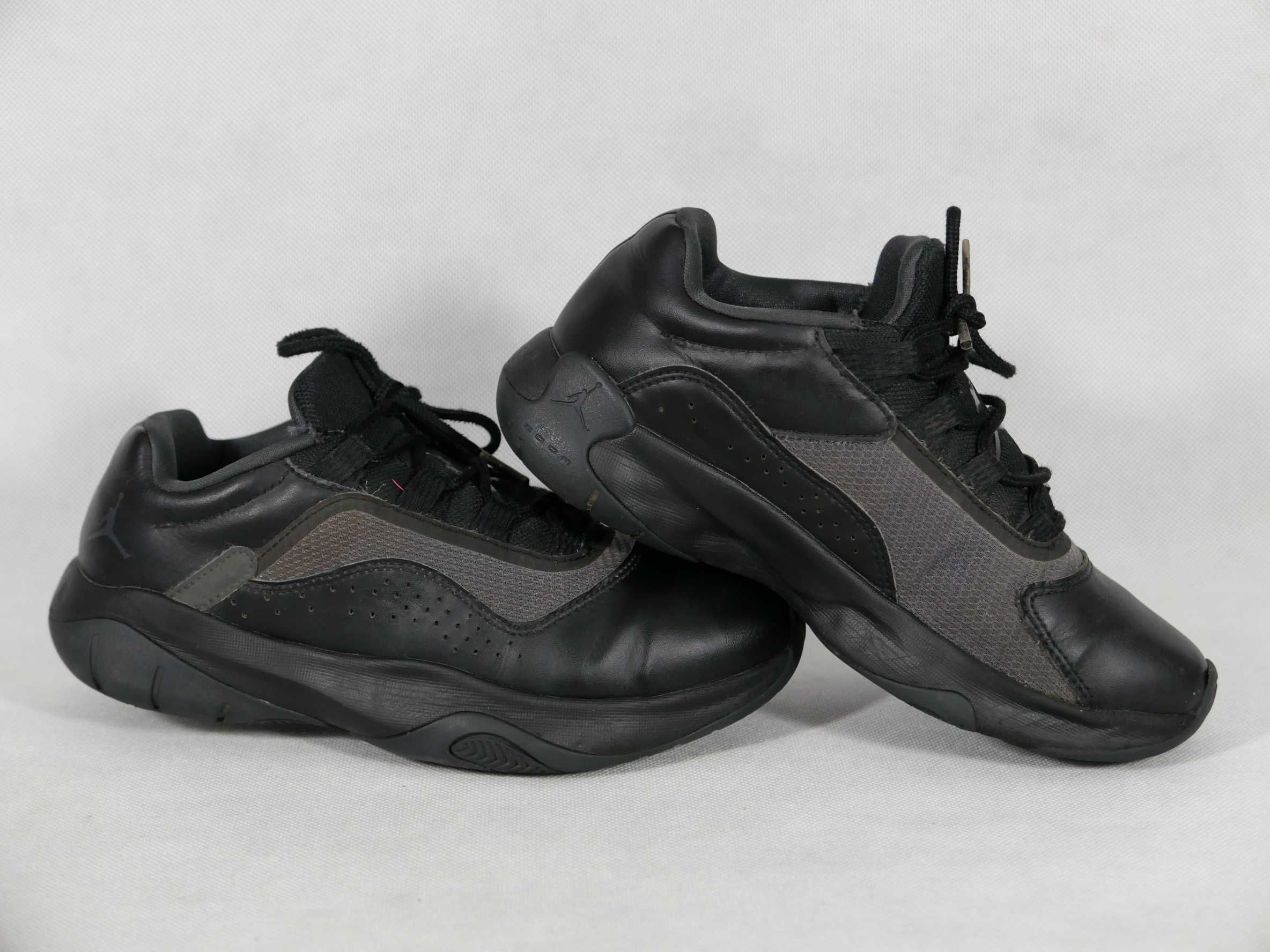 Air Jordan 11 buty sportowe czarne skórzane 36,5