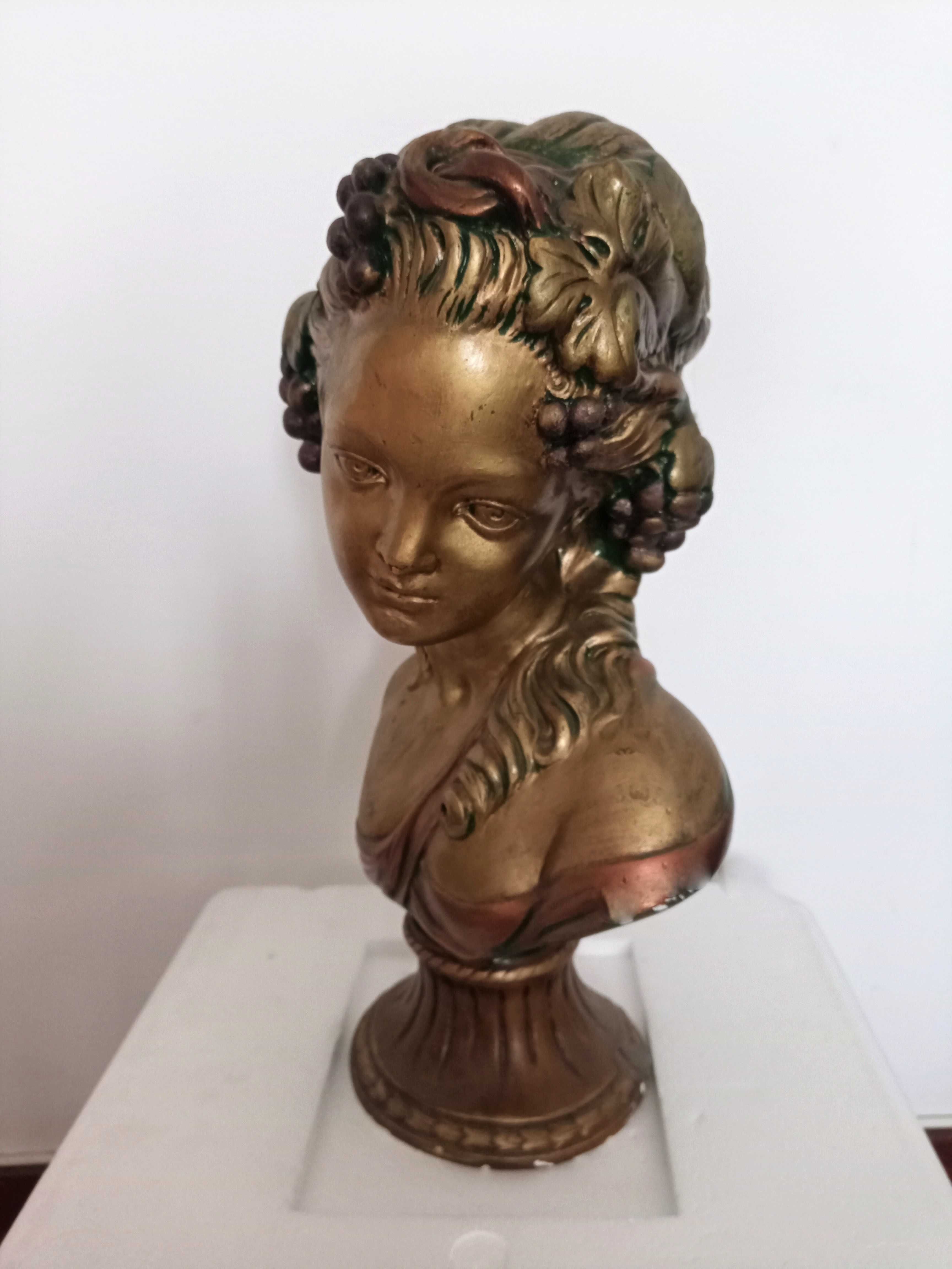 Estatueta Busto filha Deus Baco em gesso dourado c/ patine 42 cm Alt