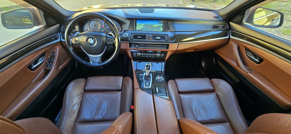 BMW 520D touring automática Ano 2011 a diesel