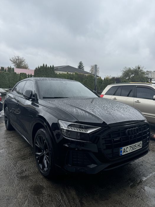 Продам Q8 європа