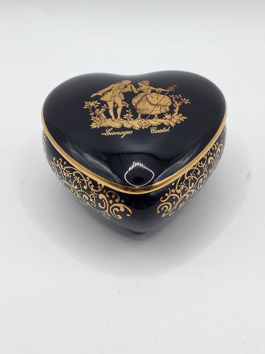 Porcelanowa szkatułka serce Limoges 22 kt złoto