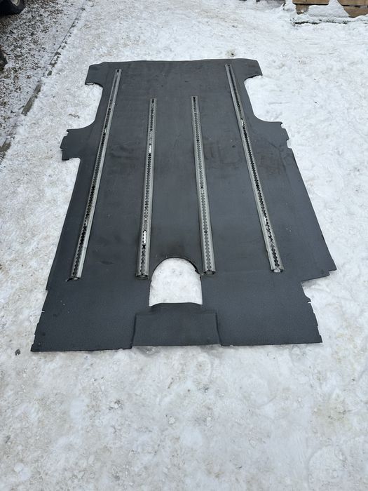 Підлога до Vito 639