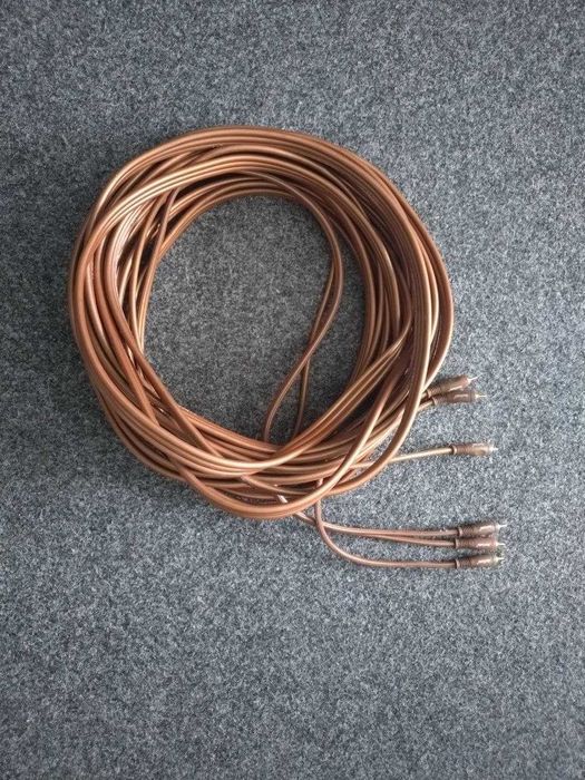 Kabel interconnect RealCable 3xRCA 15m