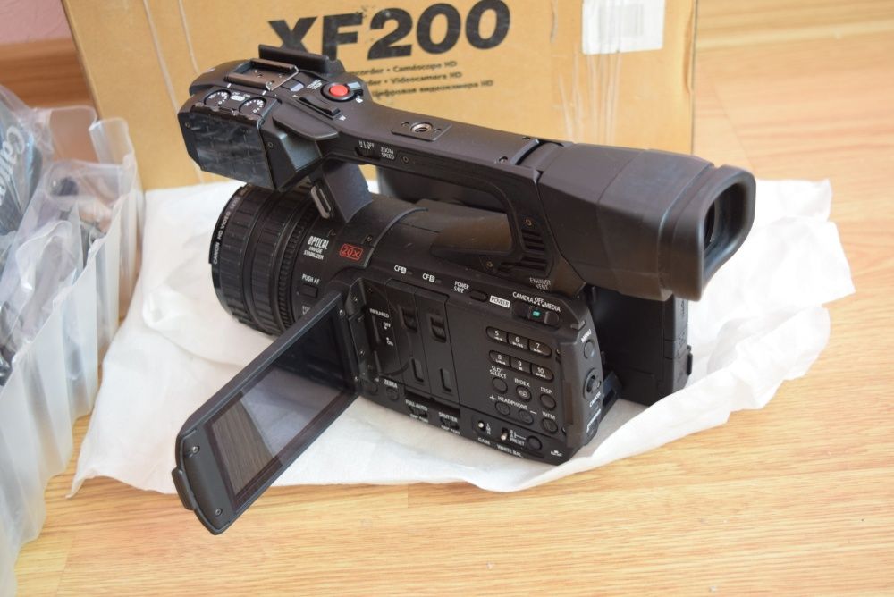 Canon XF200 HD Camcorder Профессиональная Видеокамера