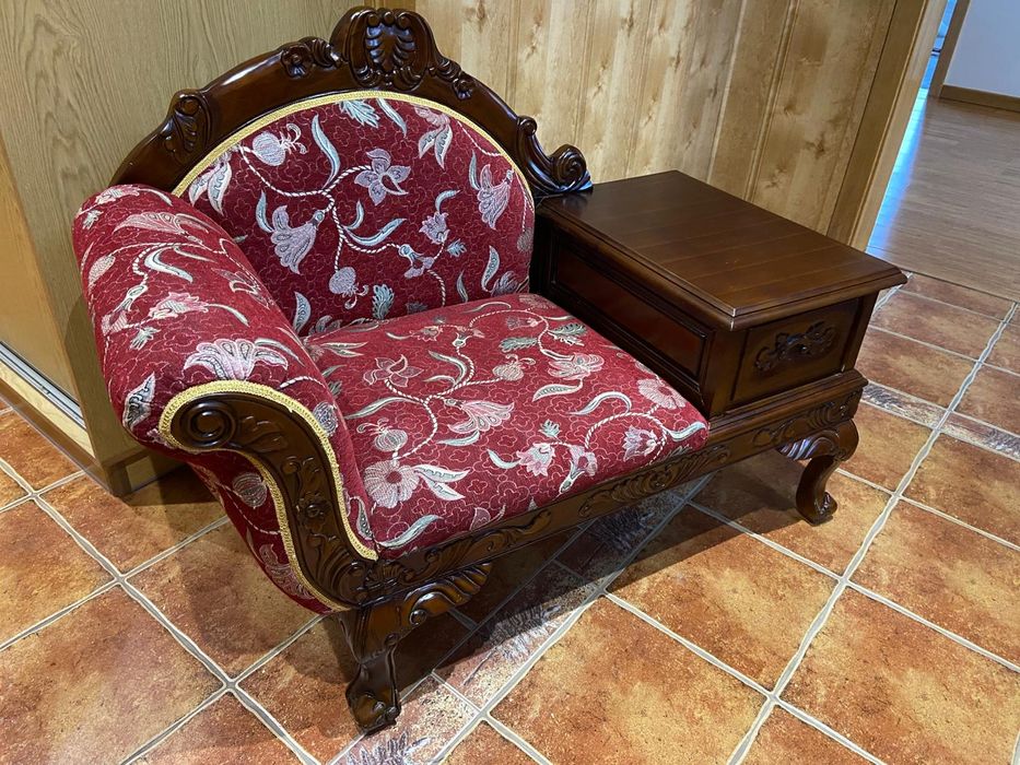 Stylowa telefoniara- fotel z szafką