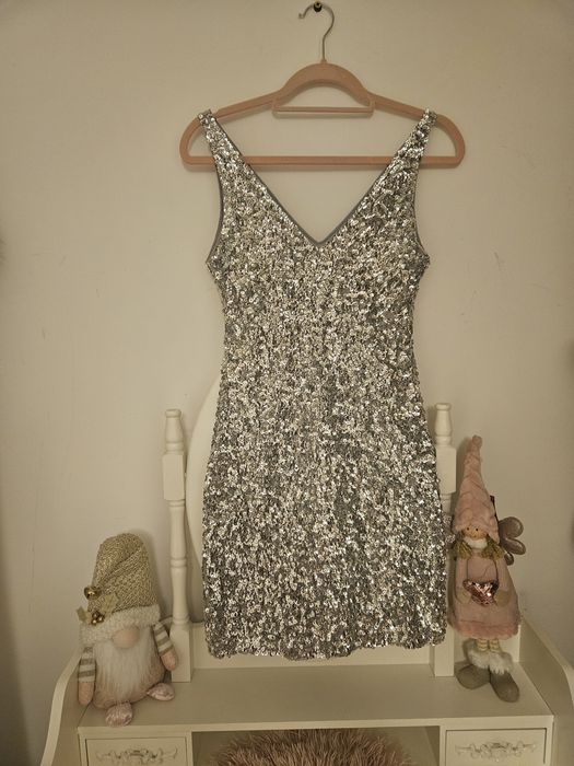 Sukienka sylwestrowo- karnawałowa