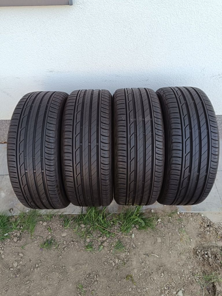 Opony Bridgestone Turanza 215/50R18