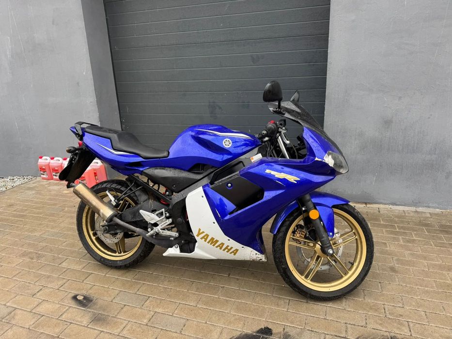 Yamaha TZR Pali i jeździ, Ze Szwajcarii, Opłacone cło