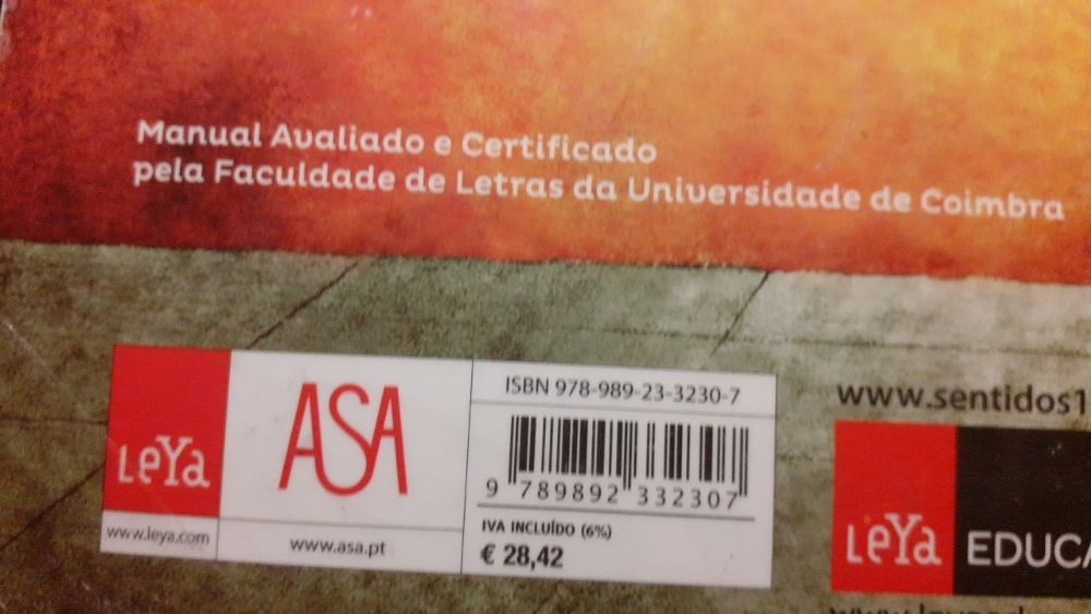 Vendo livro escolar de Português " Sentidos" 10º ano.