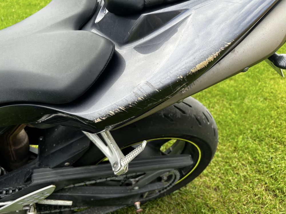 Yamaha R1 RN12 2004