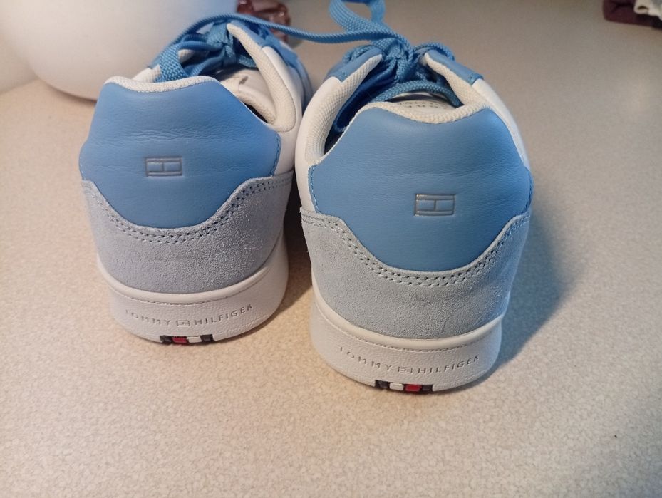 Nowe buty sportowe Tommy Hilfiger