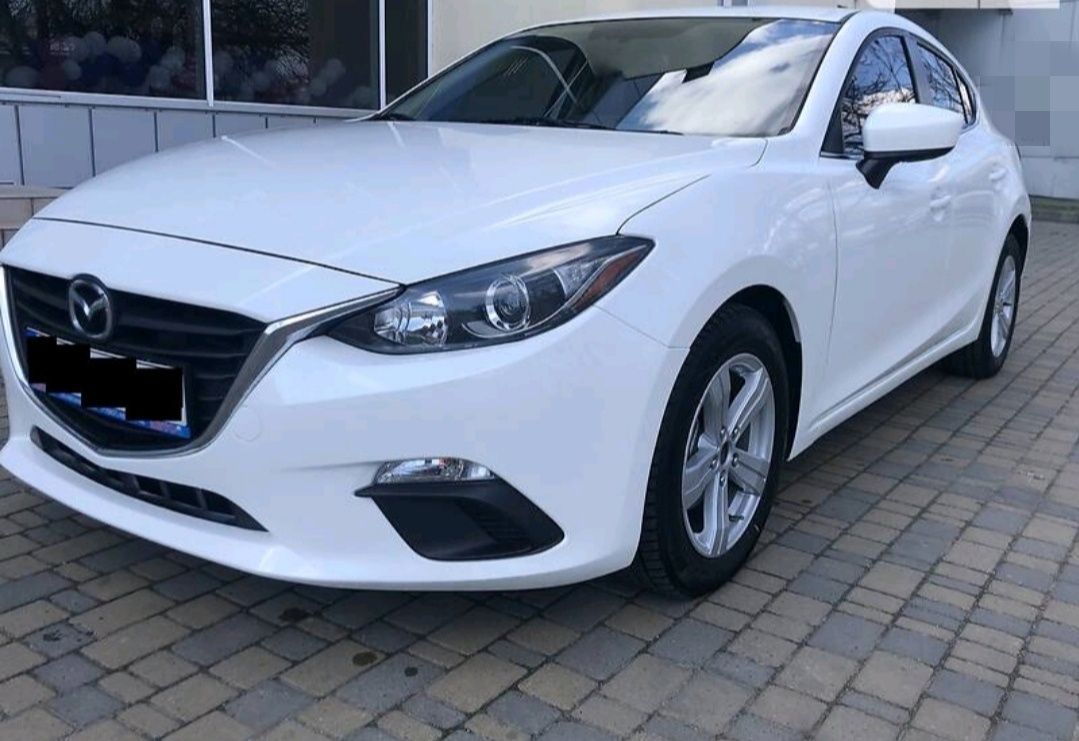 Mazda 3 хетчбек 2016