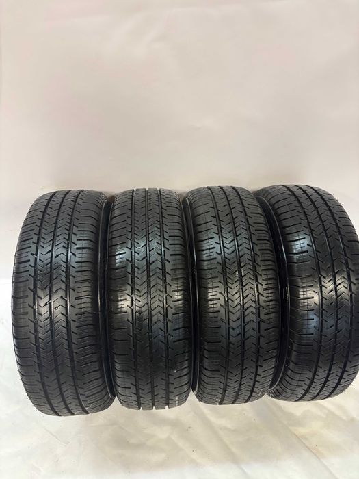 Opony  215/65R16C Michelin Agilis 51 M+S