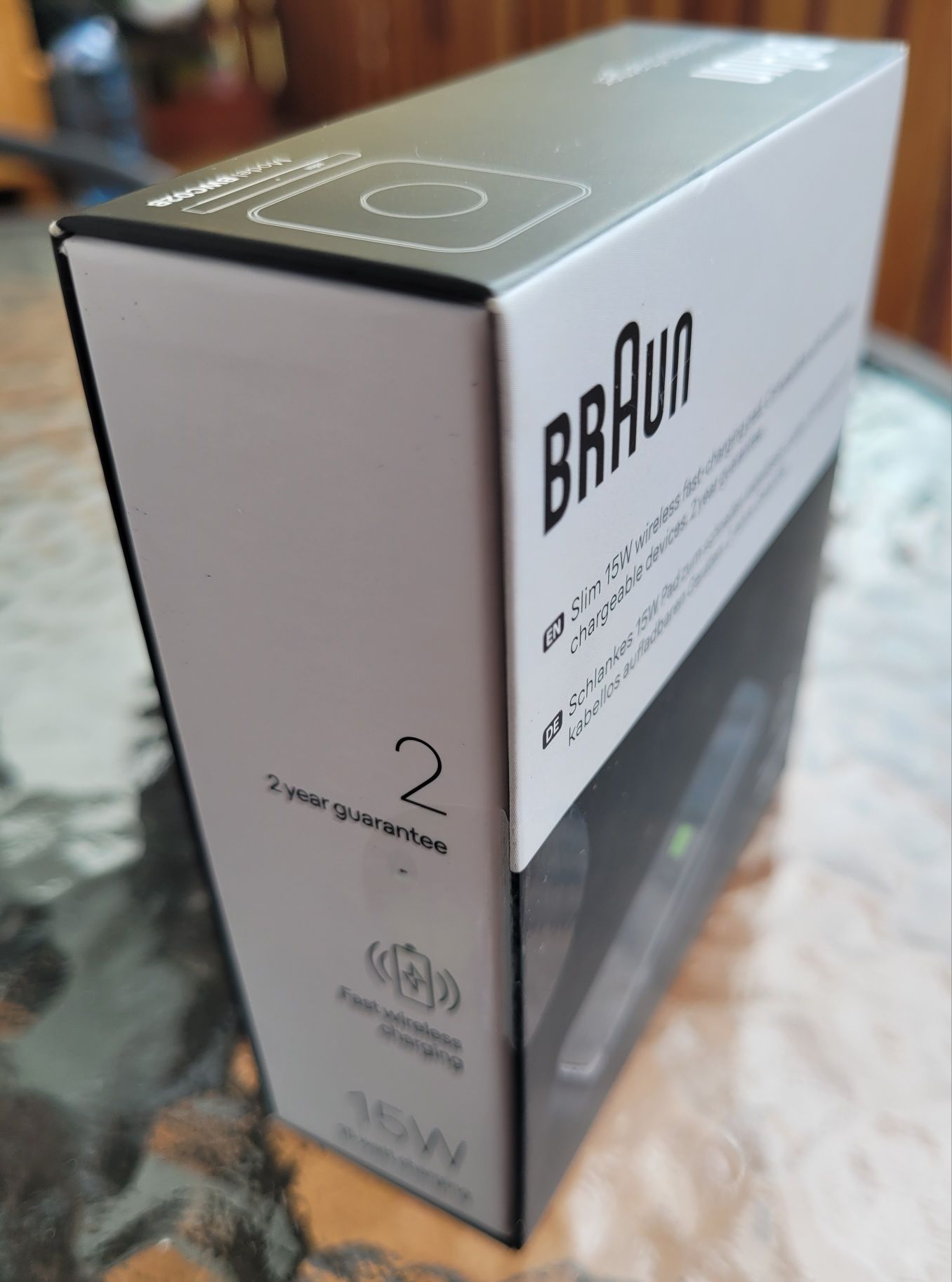 QI BRAUN. Szybka ładowarka indukcyjna, bezprzewodowa  BWC02B 15W