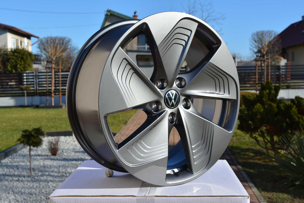 Felgi 18" Volkswagen Golf Jetta Bora ID.3 Nowe #415