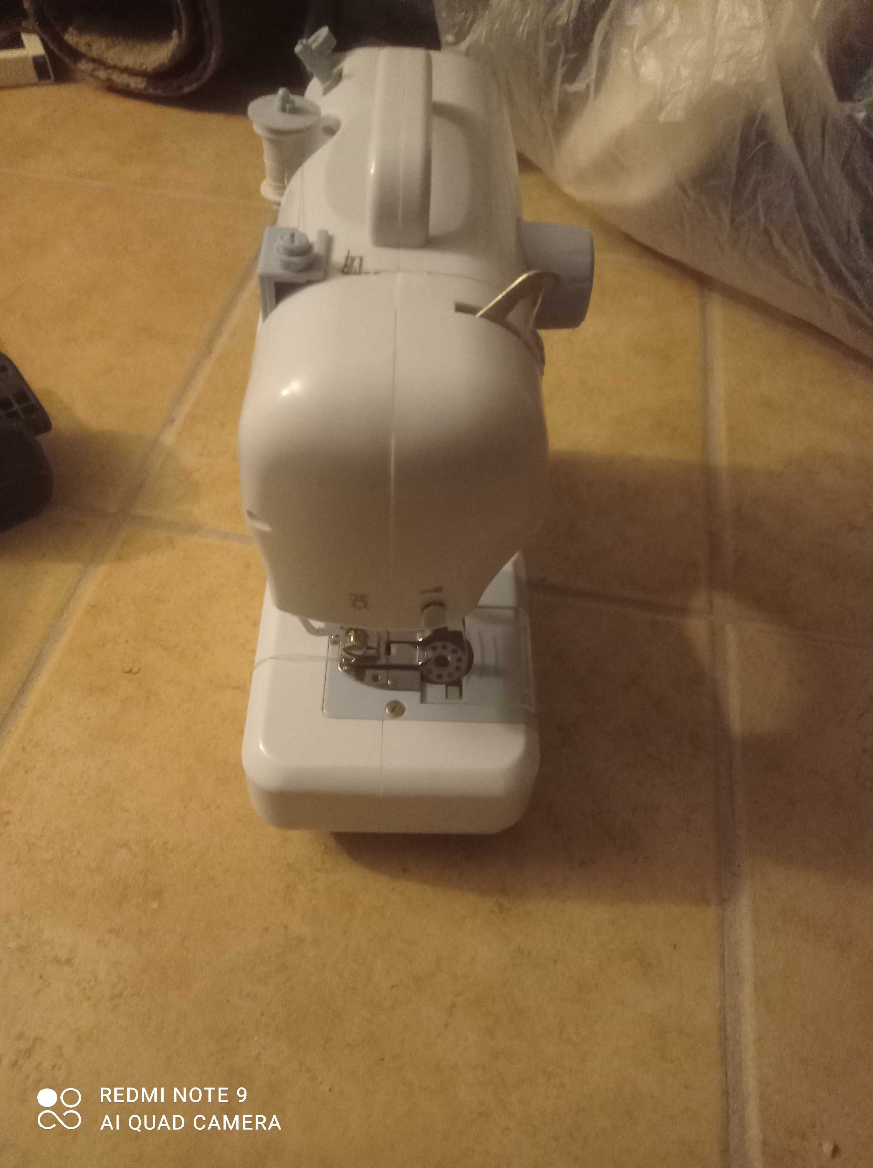 Máquina de costura