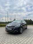 Peugeot 208 Allure 1.2 PureTech 82km_2016_Panorama_Kamera_Led_bezypadkowy