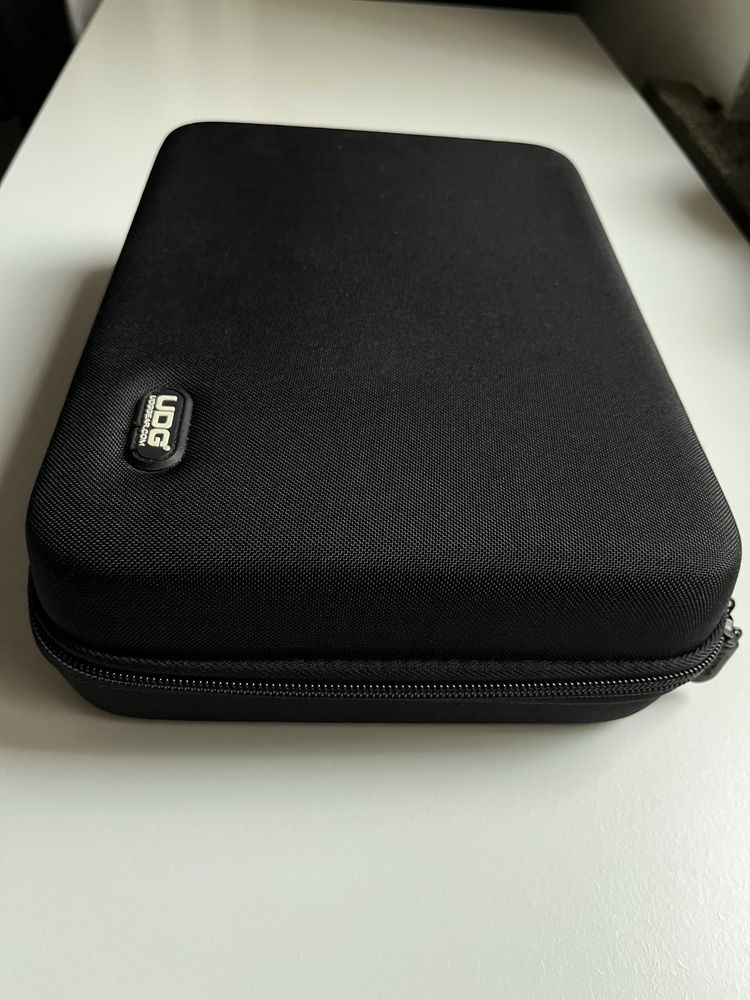 Case pokrowiec UDG Apollo x4 lub Twin