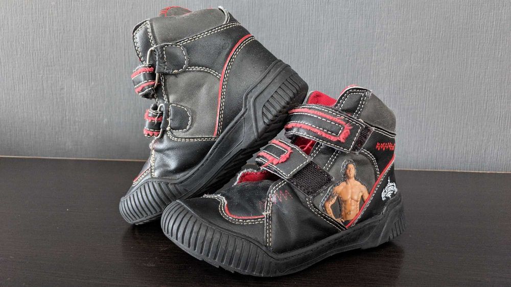 Зимние  ботинки р23,25,27,28,30