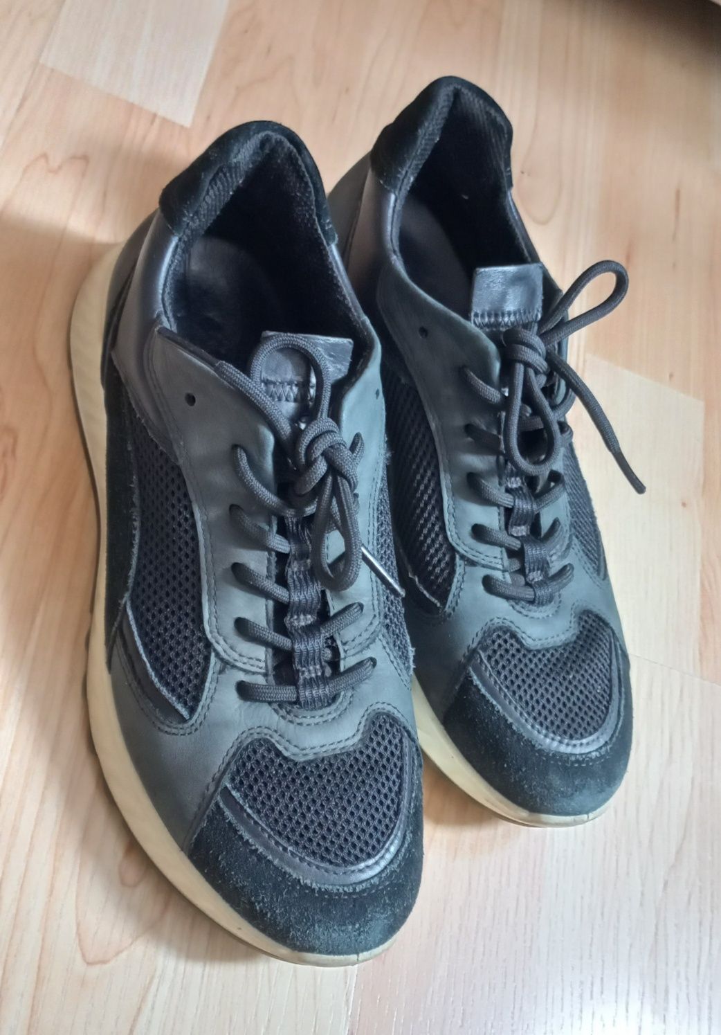 Sneakersy ecco r.38/24cm.