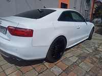 Audi S5. 4,2 ccm