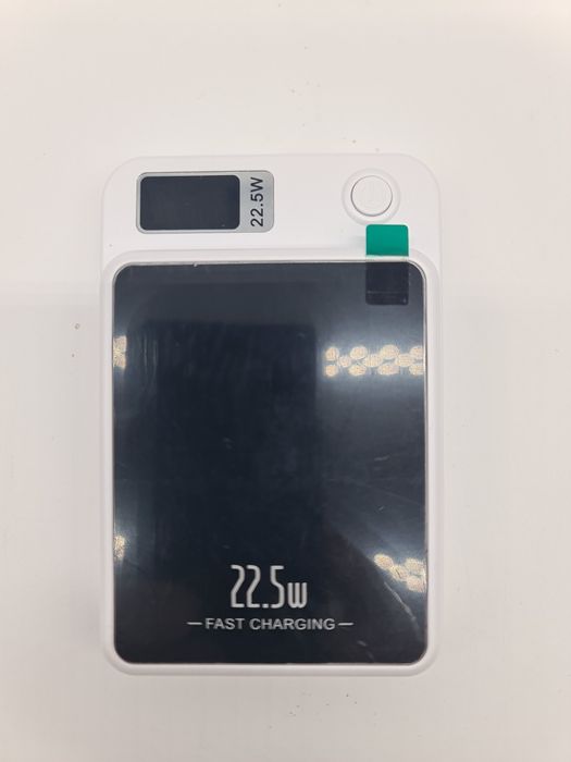 Powerbank super quick charge - novo