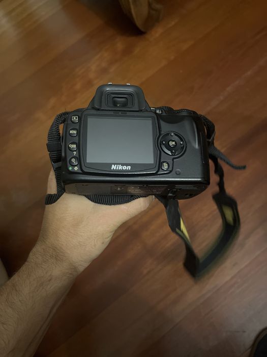 Nikon d60 + lente mas sem carregador