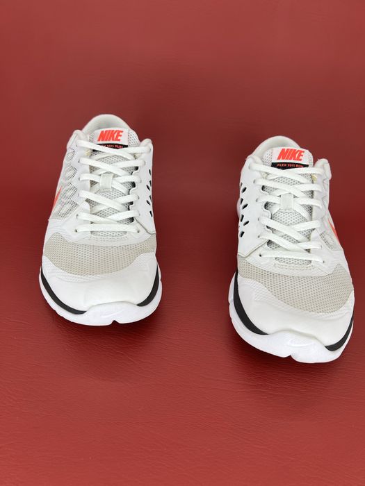 Кросівки 38,5р.  Nike Flex 2015 Run