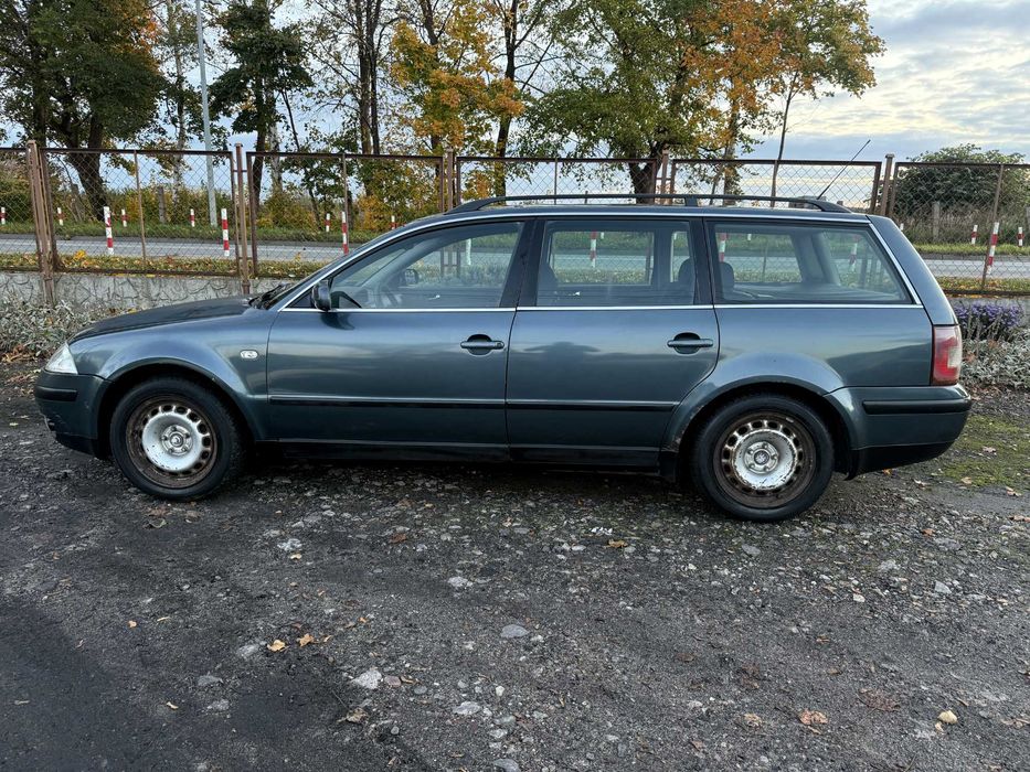 Volkswagen Passat 02r 1.9tdi do drobnych napraw jeździ brak przeglądu
