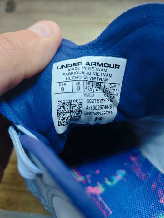 Profesjonalne nowe korki Under Armour Clone Mag Elite