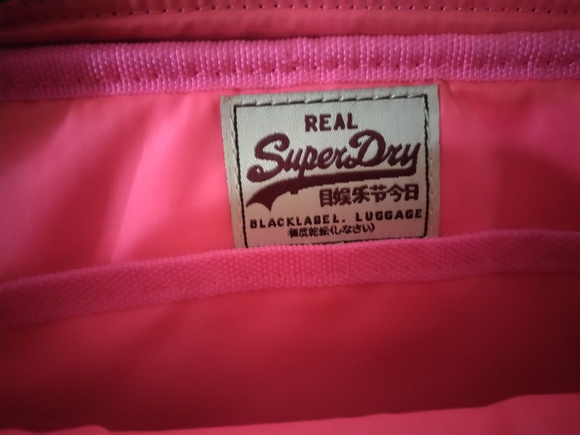 Oryginalna torba na ramię firmy "SUPERDRY". Stan idealny.