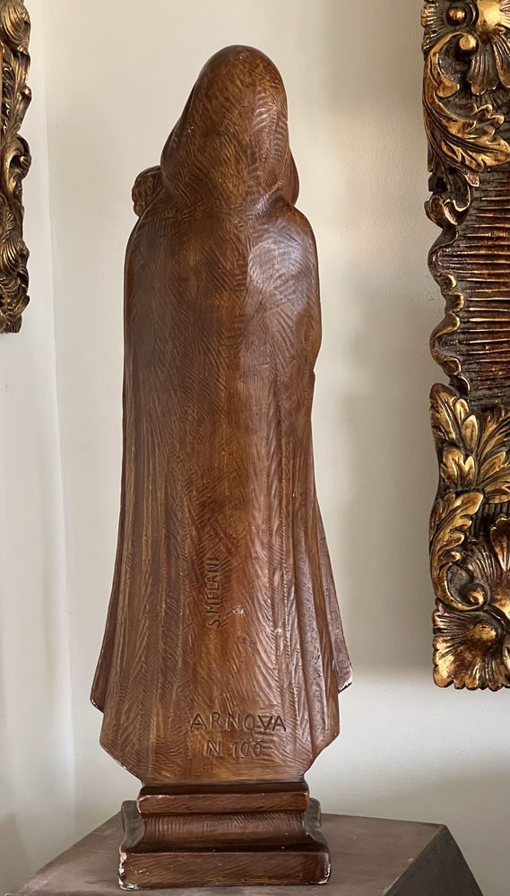 Figura Madonny z Dzieciątkiem Salvatore Melani Arnowa N. 100