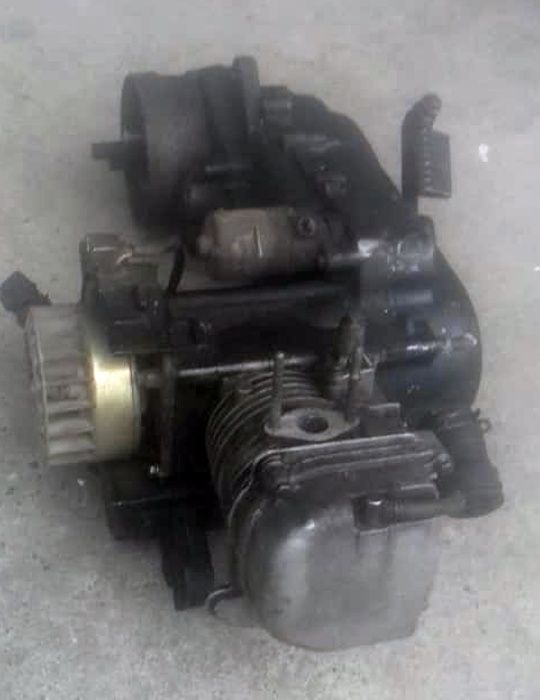 Двигатель мопеда DEFIANT