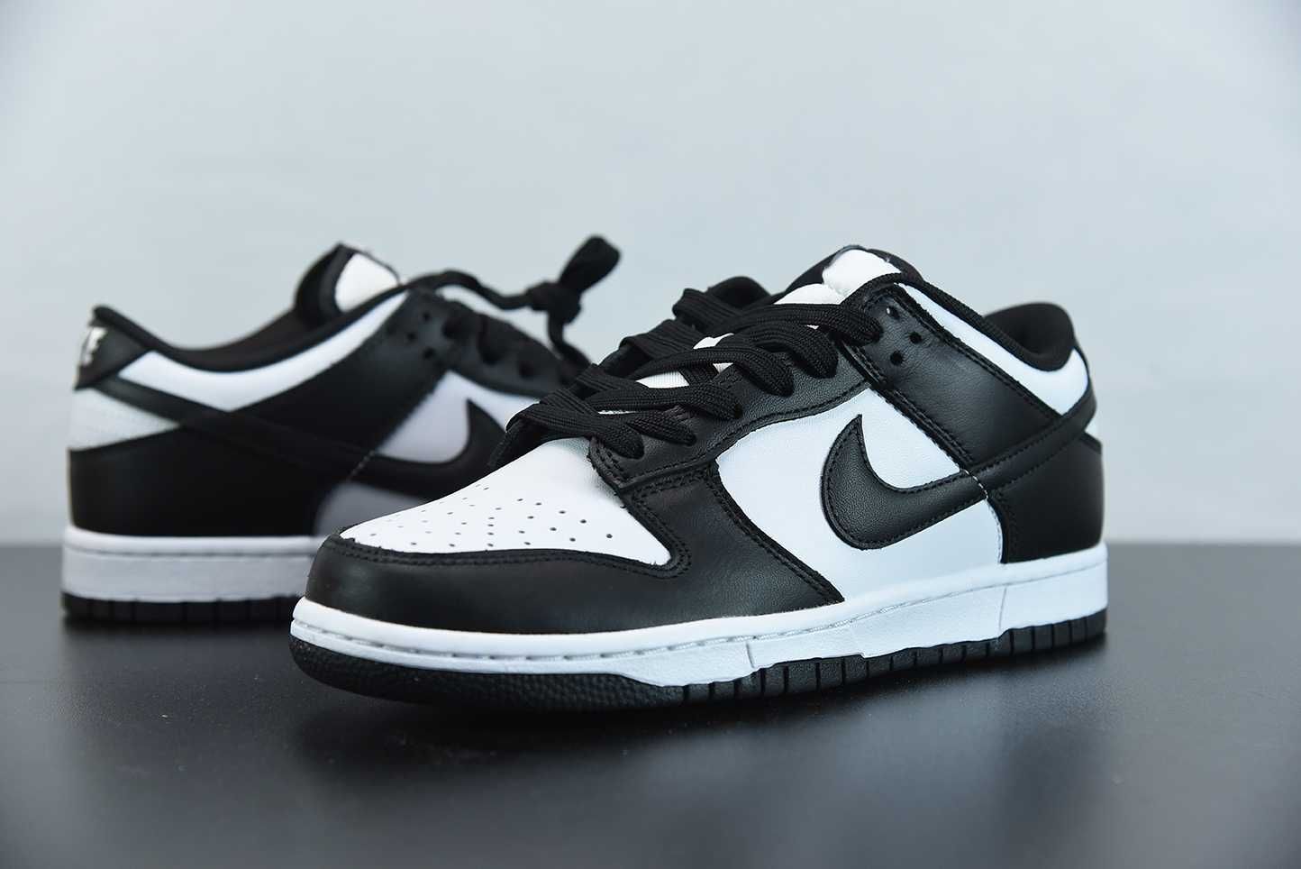 Nike Dunk Low Panda