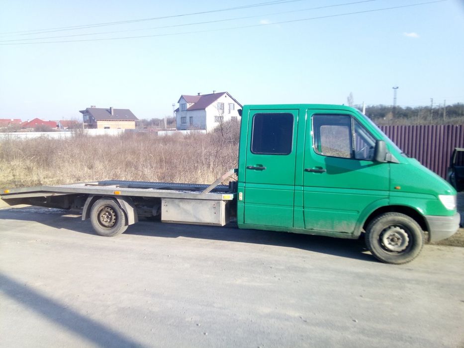 Услуги евакуатора Ужгород,лафет,эвакуатор 24/7