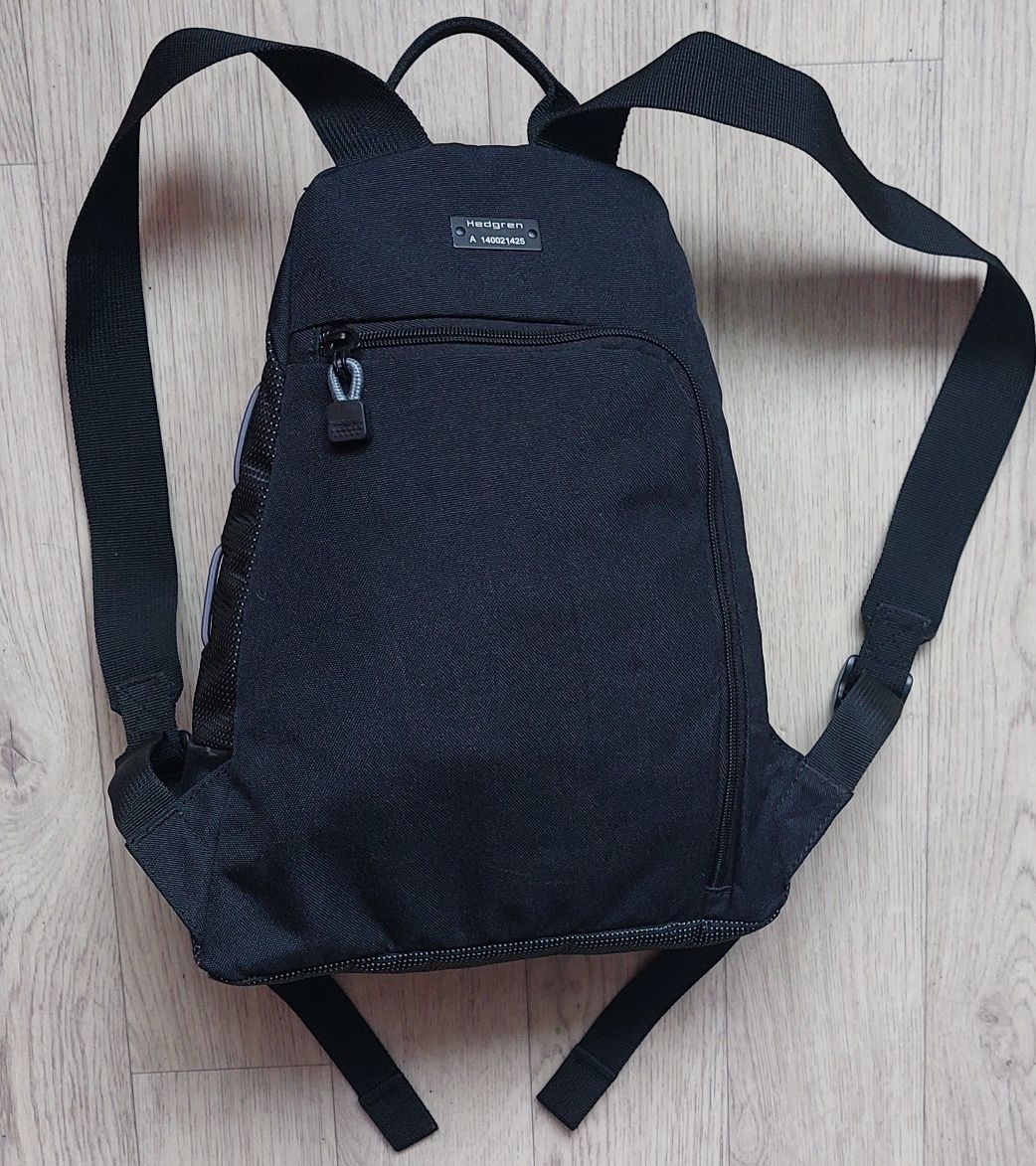 Рюкзак б/у Hedgren 9L