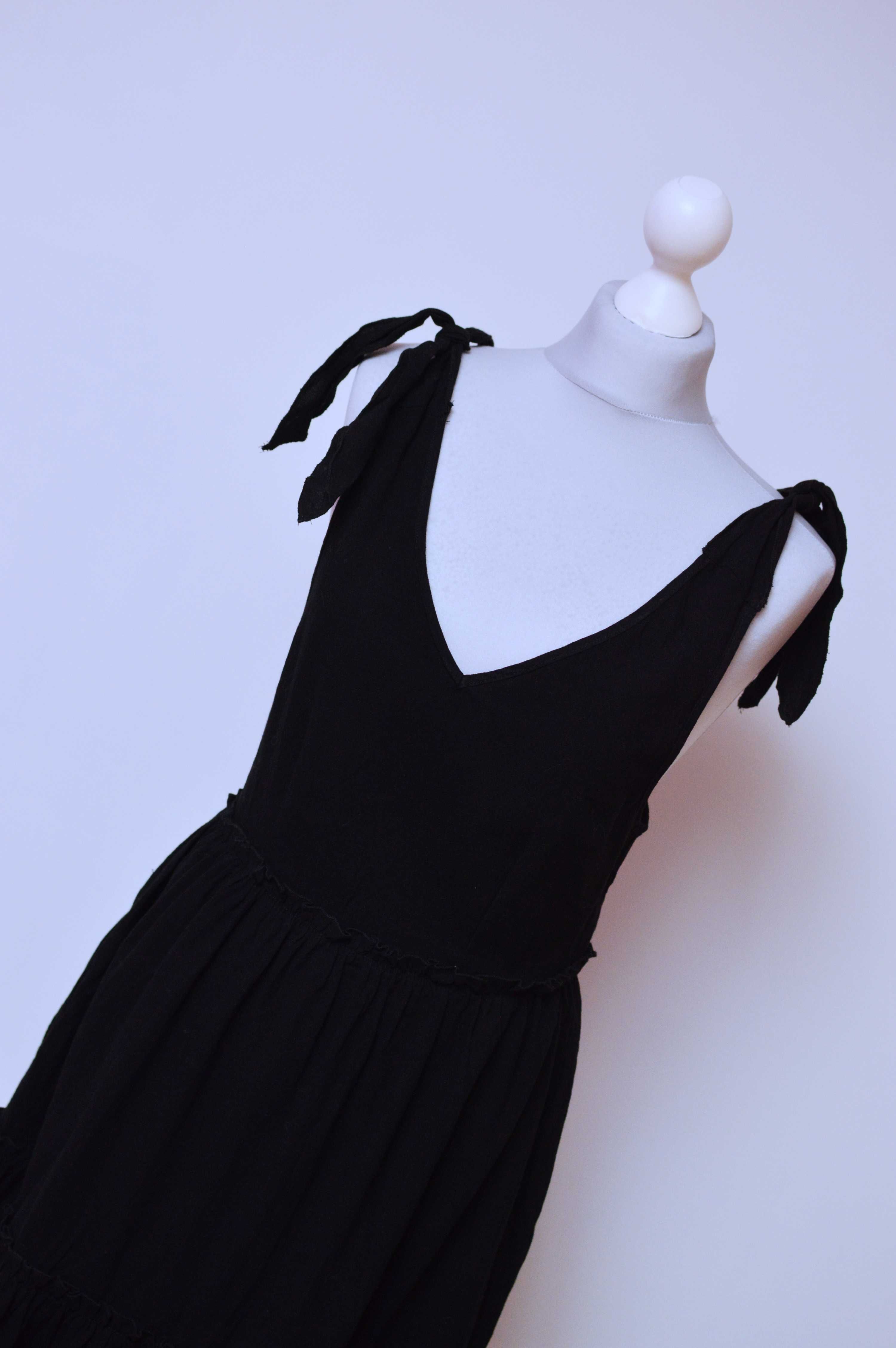 Czarna sukienka bawełniana 100% bawełna midi 36 S rozkloszowana