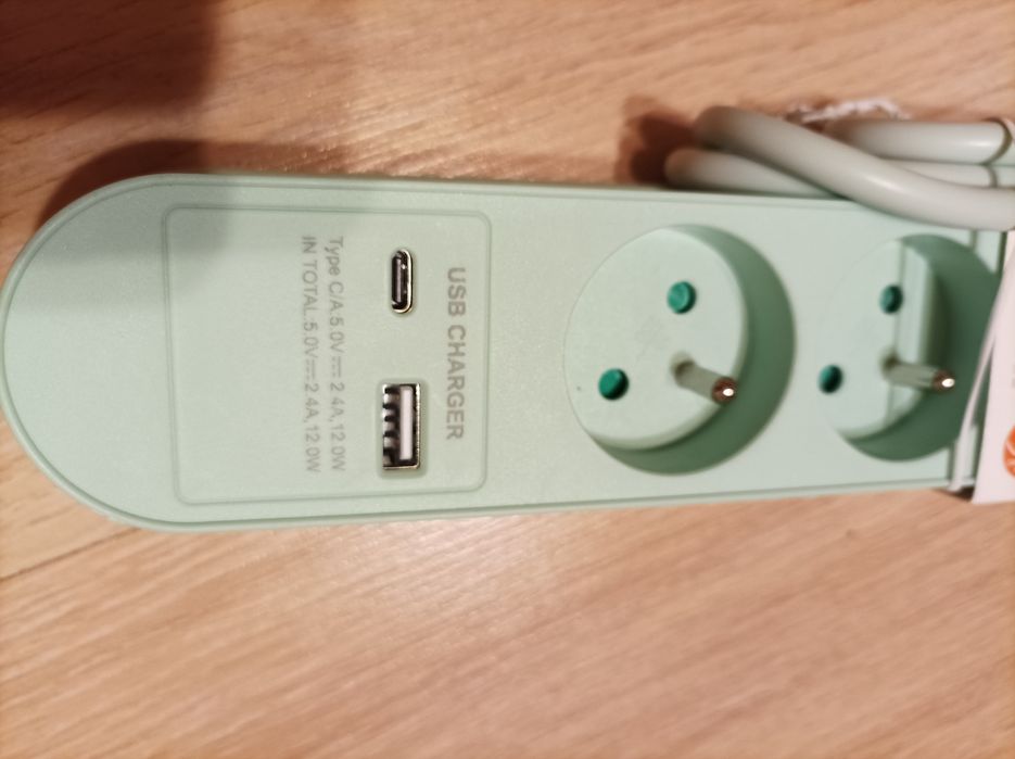 Listwa zasilająca marki Hykker