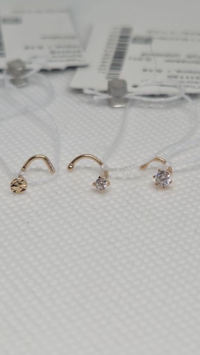 Пірсинг для носа з червоного золота. Нові. Favoritum.