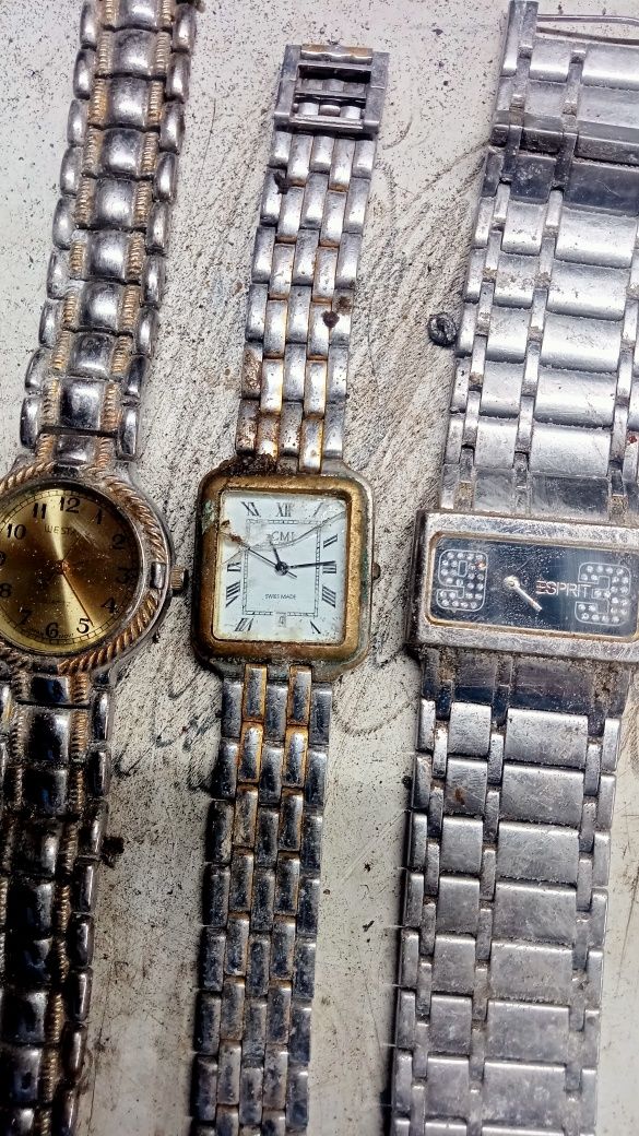 Komplet zegarków