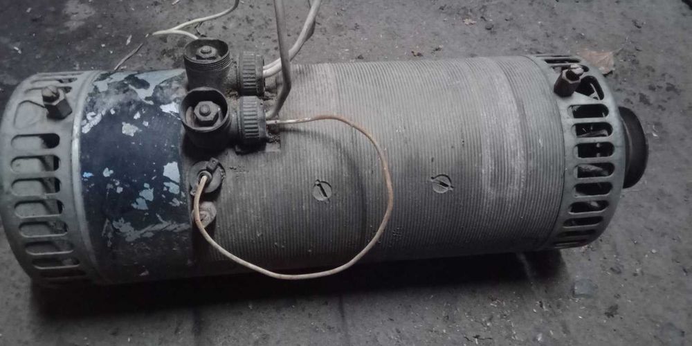 Двигатель постоянного тока 28,5в 1,2квт