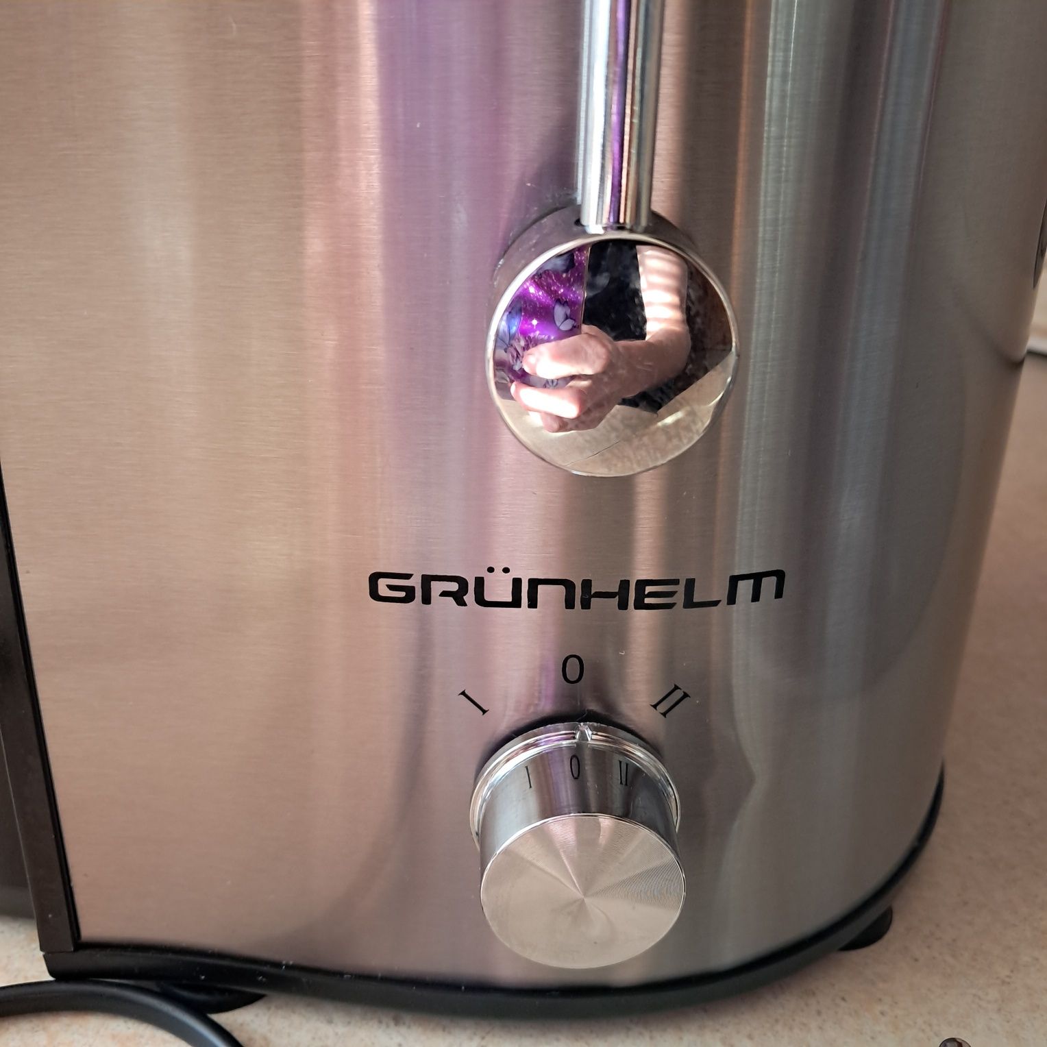 Соковижималка GJR1016 - 1000 Вт GRUNHELM, б/у