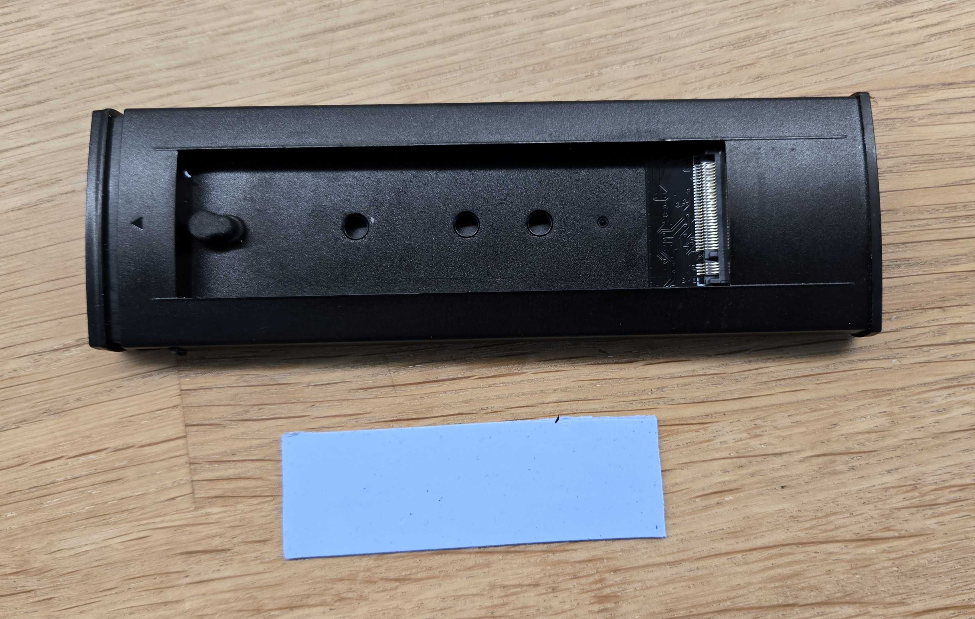 UGREEN Obudowa Hub Kieszeń Na Dysk SSD M.2 NVMe