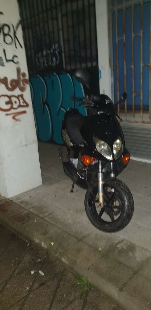 Vendo honda x8r-s