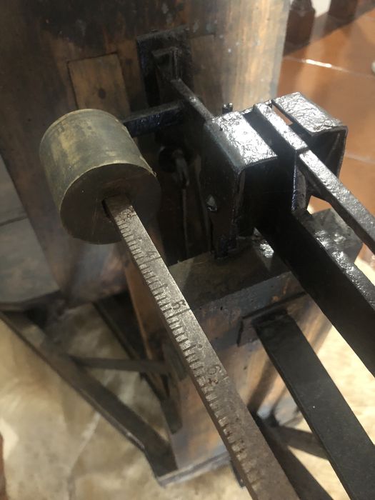 Balança decimal antiga