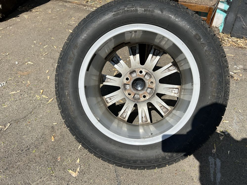 Диски R18 5x130 шини 255/55R18 Touareg, Cayenne, Q7