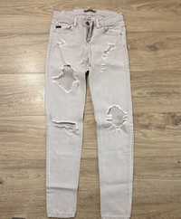 Spodnie pull&bear 34 dziury